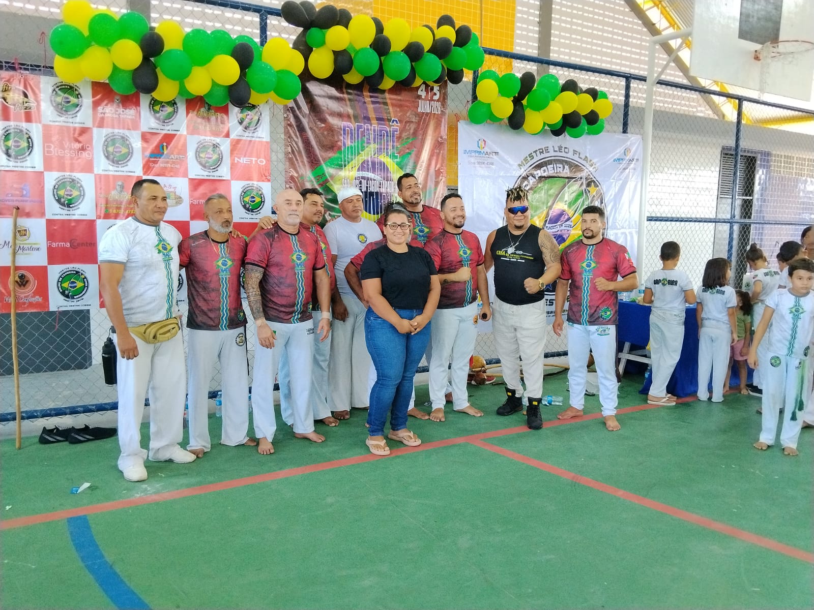 Vereadora Maria de Deca prestigia Batizado de Capoeira promovido pelo Grupo Berimbau Raiz